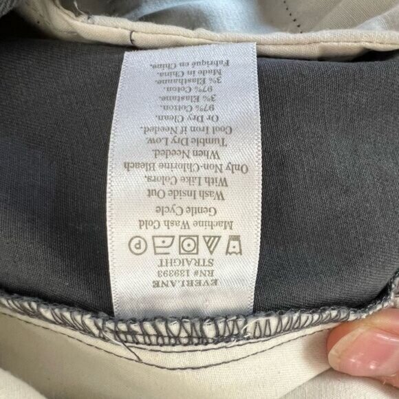 Everlane Charcoal Cropped Pants - Picture 9 of 15